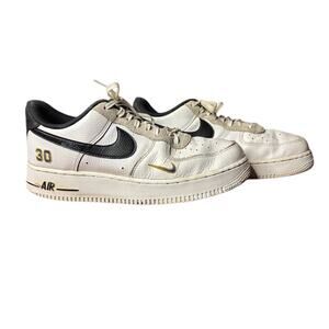 Nike Air Force 1 Low Size 8.5 -  Ken Griffey Jr. x Air Force 1 '07 LV8 Jr & Sr.